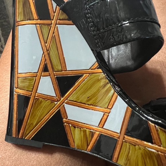 Pelle Moda Wedges - Picture 4 of 4